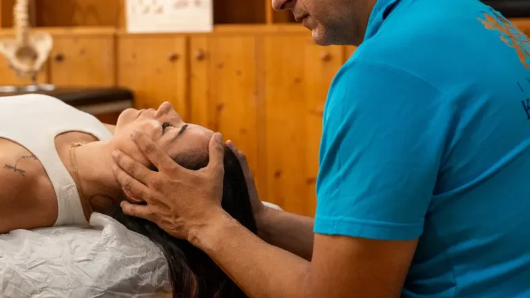 Imagen de Octavio en el curso de Sanción cuántica en Instituto Kiros
